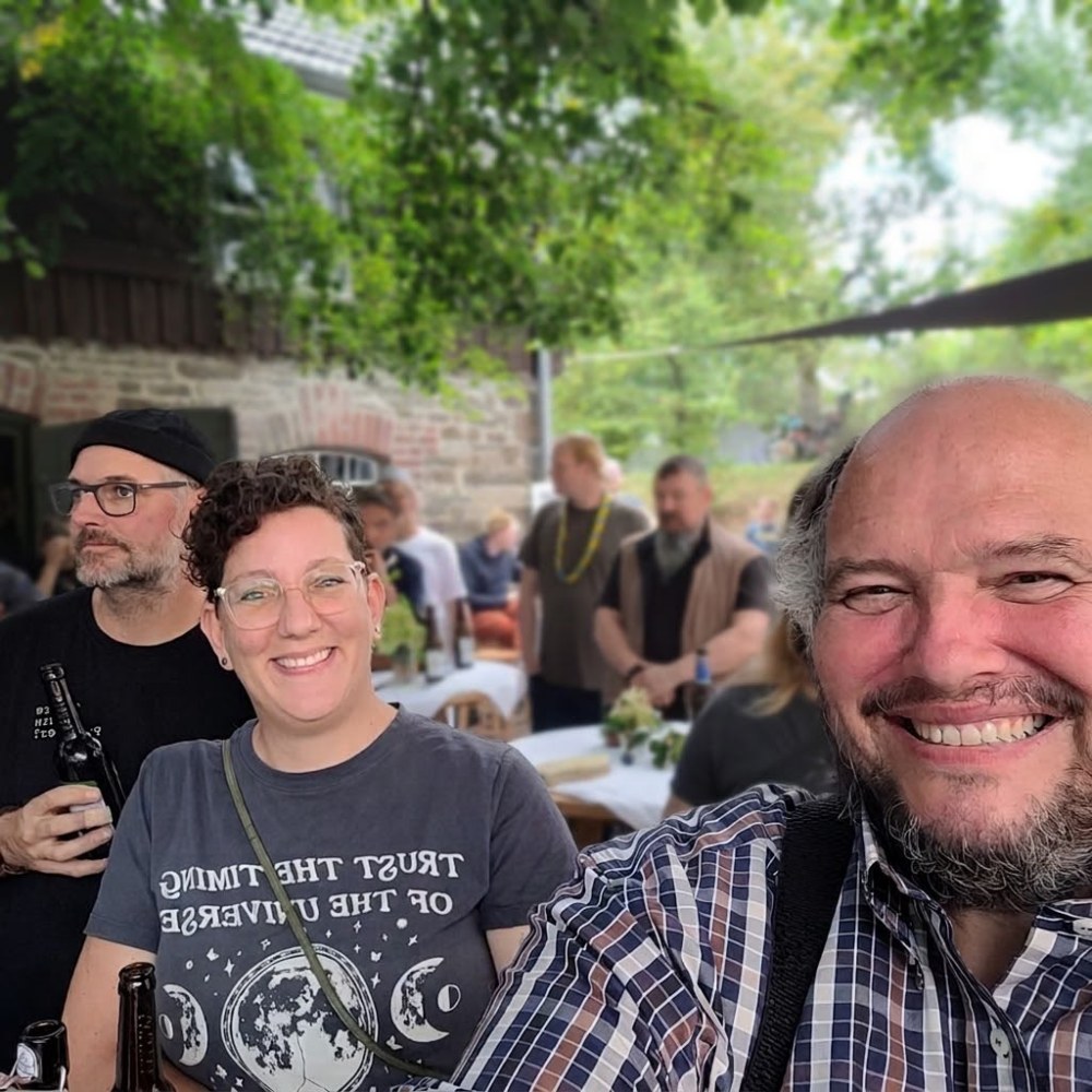Geselligkeit beim Patentreffen auf dem Kochshof